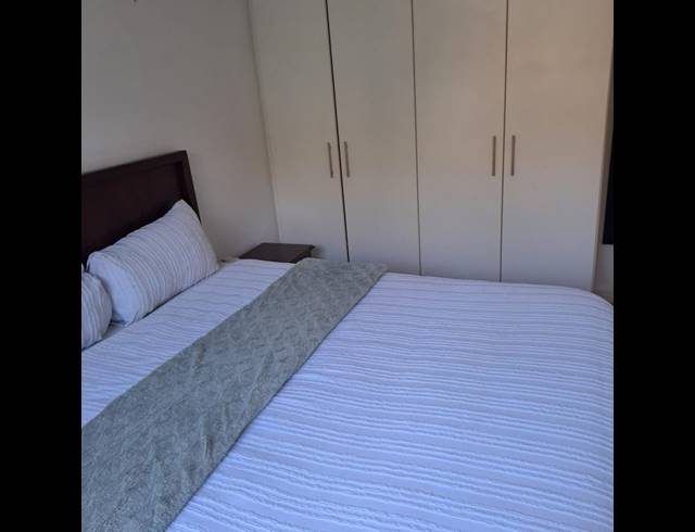 1 BEDROOM PROPERTY TO RENT IN GREEN POINT